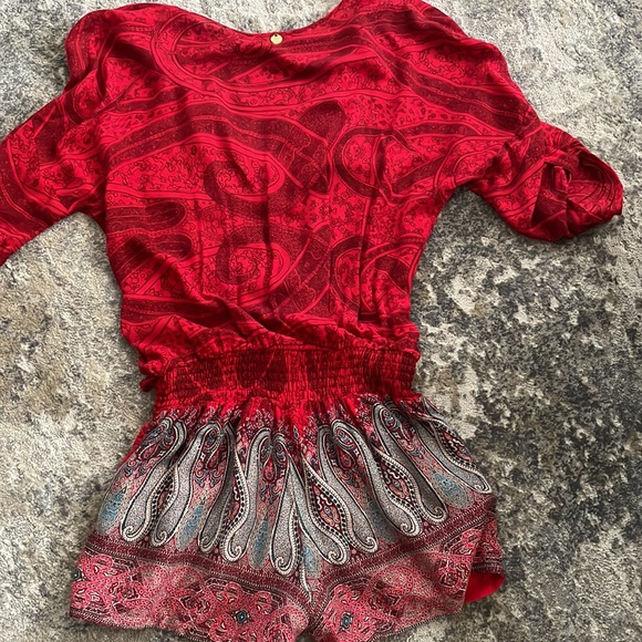 Studio F, Romper 🍒 - Picture 5 of 6